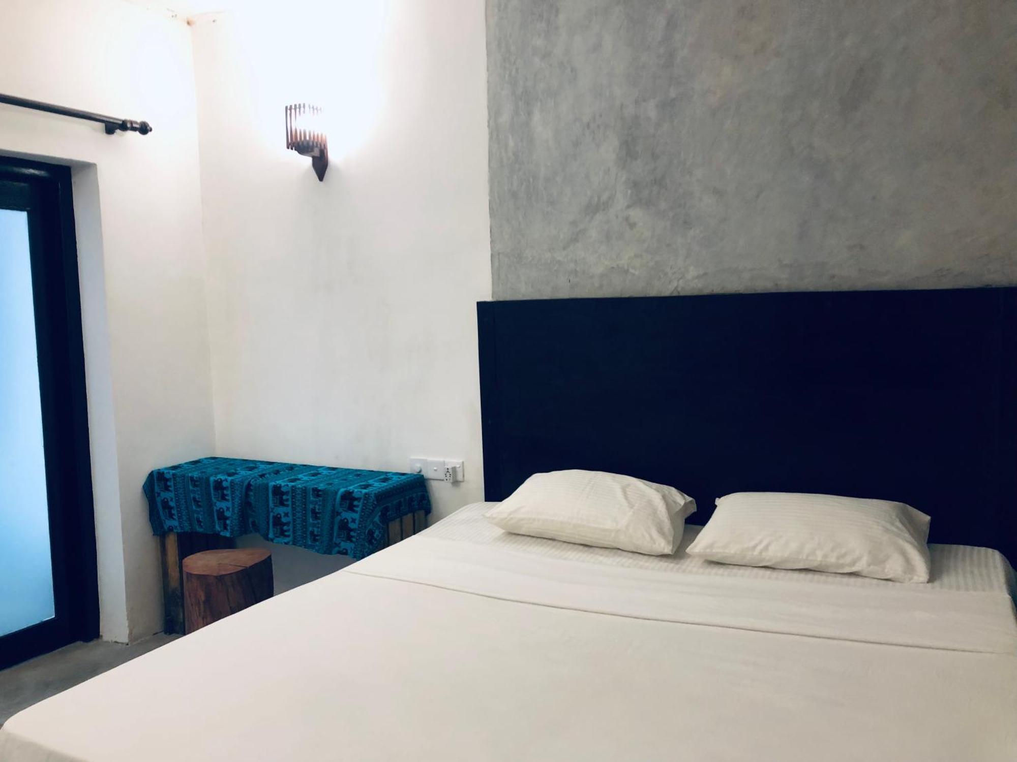 Haus 35 Bed & Breakfast Weligama Dış mekan fotoğraf